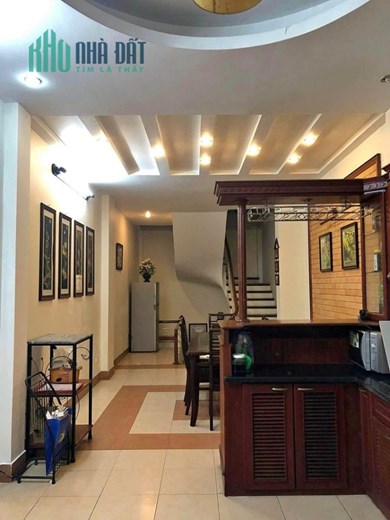 [ BÁN GẤP] Chính chủ gửi bán căn nhà phố Thông Phong 38m2, 4PN, cách phố 15m, ngõ ba gác