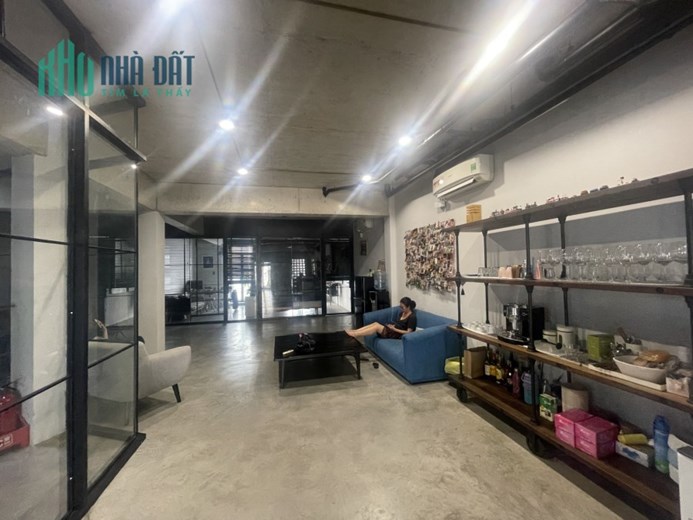 Bán Tòa Nhà SHR 220m2, Hoàng Hoa Thám. Bình Thạnh.