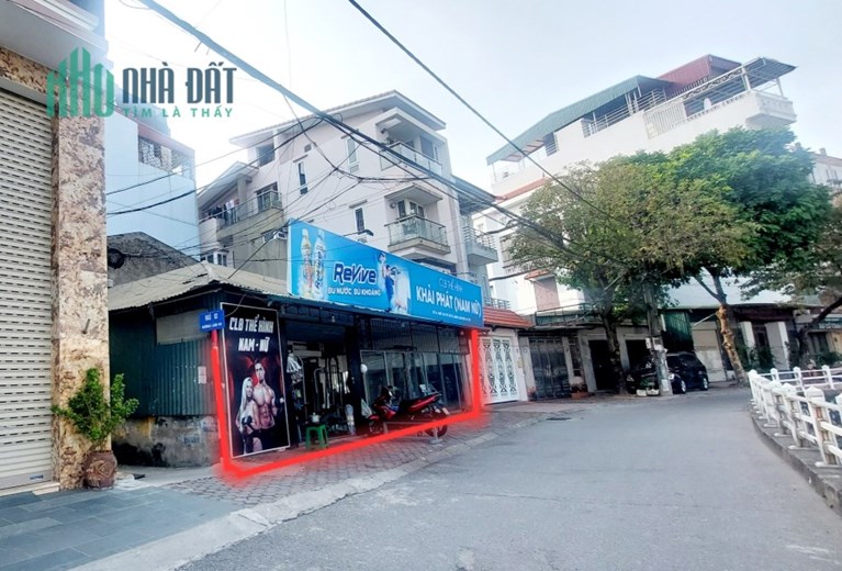 Hoa Hậu View Hồ Bồ Đề, Cực Hiếm, DT230m2, MT11m, Xây Biệt Thự Sân Vườn thì Tuyệt Đỉnh.