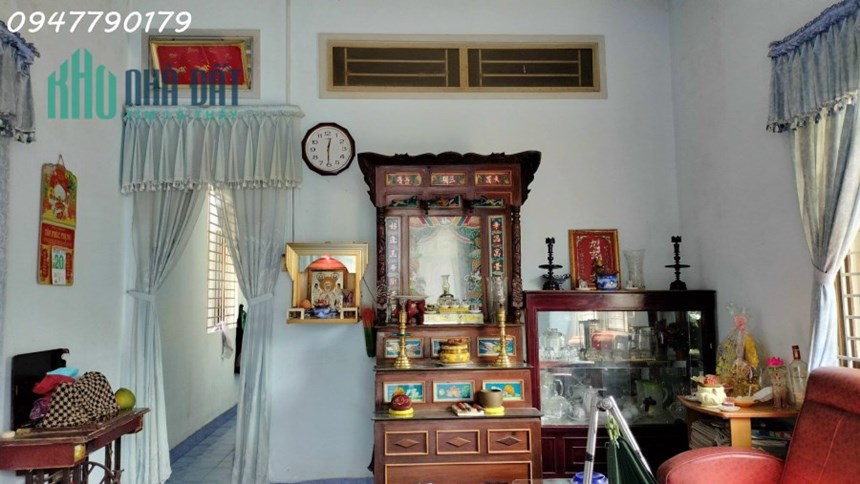 Nhà Phố Phường Hiệp Ninh: Hòa Mình Trong Không Gian Xanh
