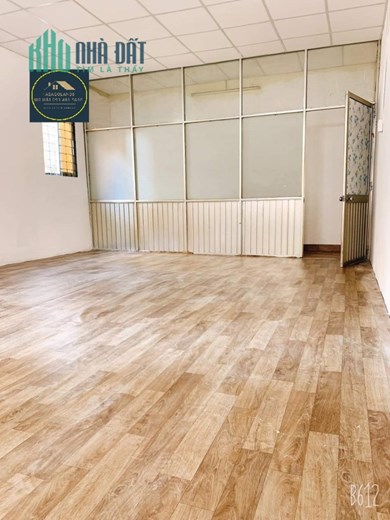 SỐC Bán đất tặng nhà hẻm 1 sẹc Lũy Bán Bích 48m2, 1Lầu, 4.65 tỷ