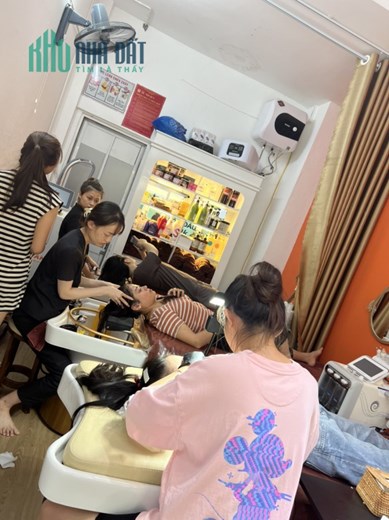 CẦN SANG NHƯỢNG CỬA HÀNG Địa chỉ: 14/139 đường Mỹ Đình 1,Hà Nội