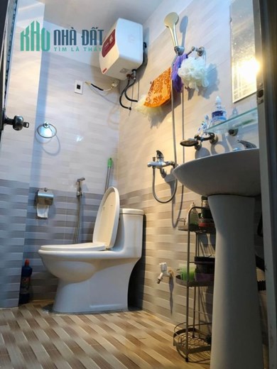 Bán nhà ngõ 409 Miếu Hai Xã, diện tích 39m 3 tầng GIÁ 1.68 tỉ