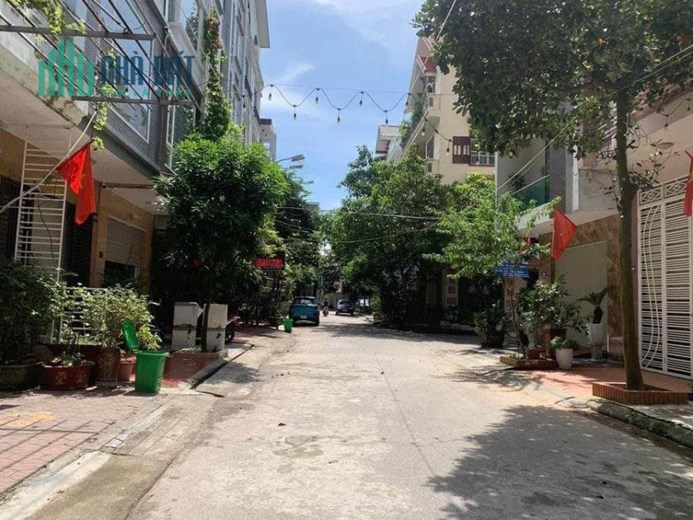 Bán đất lô 16 Lê Hồng Phong, diện tích 40m, GIÁ 3.4 tỉ cực đẹp