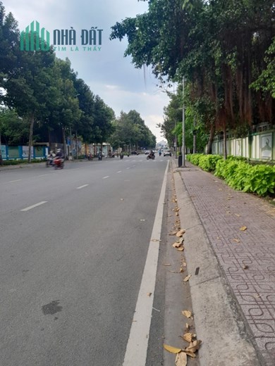 200M2-55TY-NHÀ NGAY VÒNG XOAY NGÃ 7 LÝ THÁI TỔ -KHU XD CAO TẦNG
