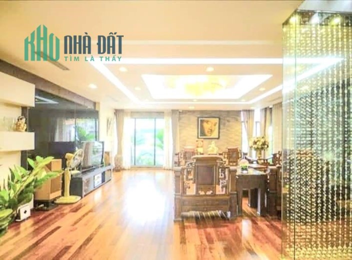 Bán Biệt thự sân vườn Láng Hạ Quận Đống Đa 170m2x6  tầng thang máy Siêu VIP.