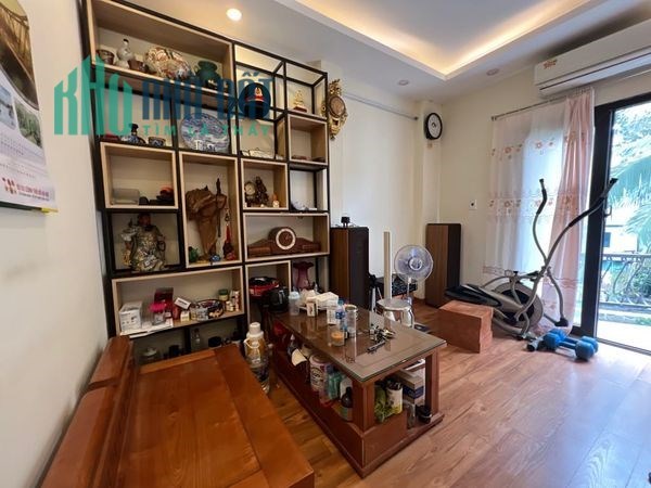 Bán nhà Nam Dư - Tây Trà 33m dân xây 4.5 tầng, 5m oto