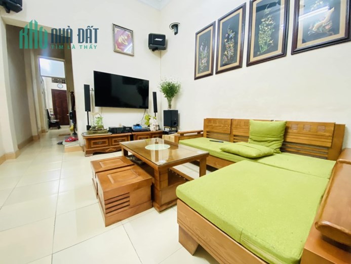 Bán Nhà Phân Lô Phố Chùa Bộc 60m2 x 5 Tầng Chỉ Hơn 10 tỷ 0918086689