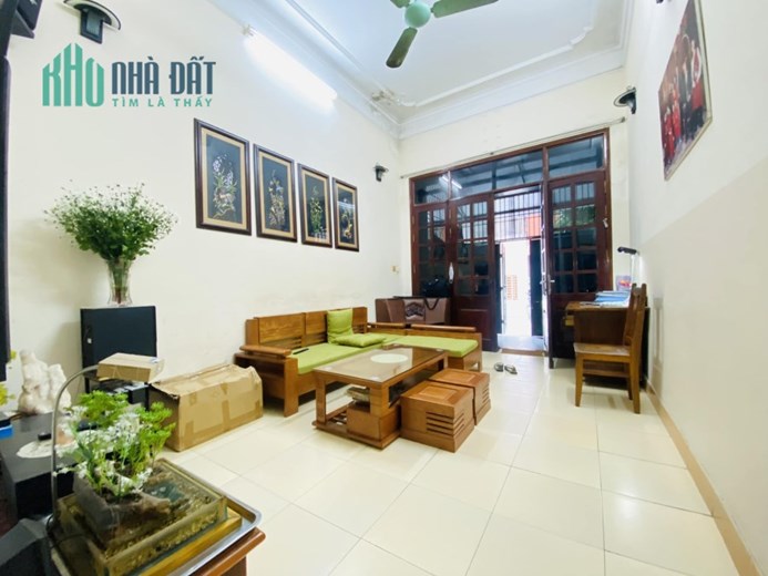 Bán Nhà Phân Lô Phố Chùa Bộc 60m2 x 5 Tầng Chỉ Hơn 10 tỷ 0918086689