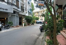 BÁN GẤP NHÀ XÓM TIMES CITY - NHÀ PHỐ TAM TRINH. Vị trí Đẹp. Ngõ nông 35m × 5T chỉ hơn 3 tỷ