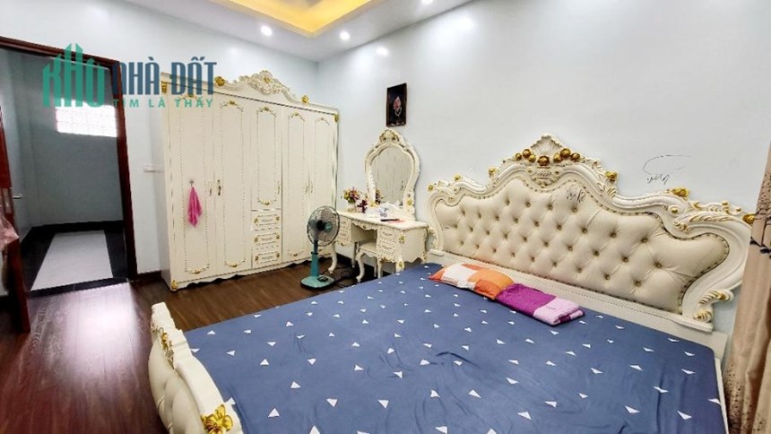 BÁN NHANH NHÀ- XÓM TIMES CITY - PHỐ TAM TRINH. Vị trí Đẹp. Ngõ nông 36m × 5T chỉ hơn 3 tỷ