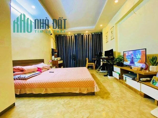 Bán nhà Vĩnh Hưng- Lĩnh Nam 30m 5 tầng 3 tỷ hơn