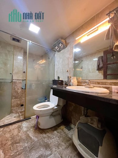 Bán nhà phố Giáp Nhất Quận Thanh Xuân 40m2x4 tầng, giá nhỉnh 6 tỷ.