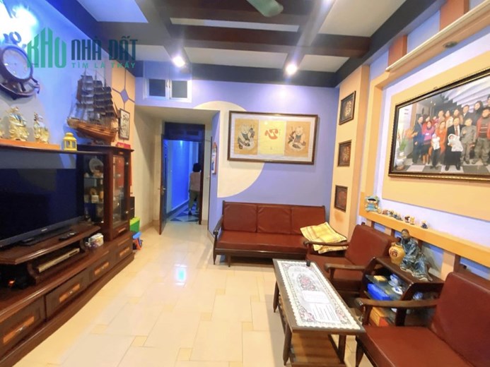 Bán Nhà Ngõ 643 Phạm Văn Đồng 60m2 x 5 tầng, 5 phòng ngủ đầy đủ công năng, gara ô tô, ô chờ thang