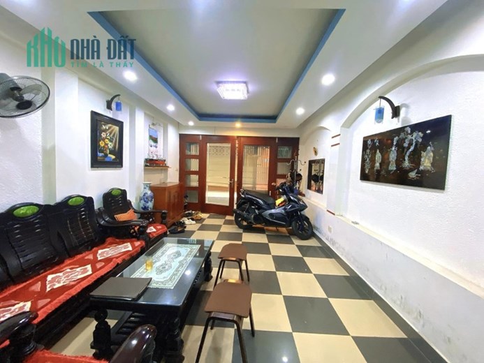 Bán Nhà Ngõ 643 Phạm Văn Đồng 60m2 x 5 tầng, 5 phòng ngủ đầy đủ công năng, gara ô tô, ô chờ thang