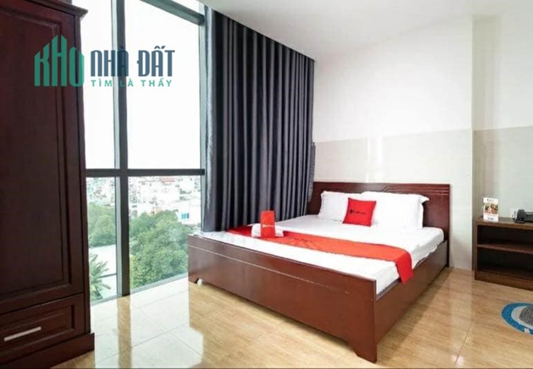 BÁN GẤPKHÁCH SẠN 10 PHÒNG ĐƯỜNG ĐINH BỘ LĨNH, THU NHẬP 45 TRIỆU MỖI THÁNG, GIÁ 10 TỶ TL