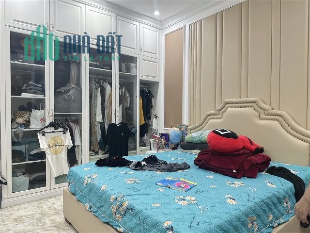 CẦN TIỀN BÁN GẤP CĂN NHÀ MỚI XÂY MỄ TRÌ GIÁP KHÁCH SẠN MARIORT 38M 5 TẦNG GIÁ 3.8 TỶ