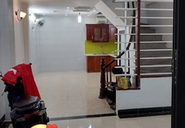 PHỐ DƯƠNG QUẢNG HÀM – NHÀ ĐẸP Ở NGAY – SỔ ĐẸP PHÂN LÔ – 5 TẦNG, 8 NGỦ - NHỈNH 5 TỶ