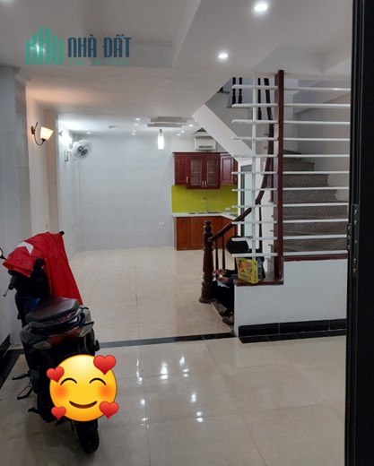 PHỐ DƯƠNG QUẢNG HÀM – NHÀ ĐẸP Ở NGAY – SỔ ĐẸP PHÂN LÔ – 5 TẦNG, 8 NGỦ - NHỈNH 5 TỶ