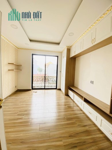 Chỉ 7tỷ...Bán nhà Lương Văn Can Q.8, 4 tầng nở hậu 7.2m - HXH - Nhà mới ở ngay