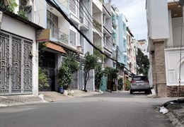 Hẻm 10m, 449 Sư Vạn Hạnh, Phường 12, Quận 10, 70m2; 4.1 x 17, Giá nhỉnh 20 Tỷ