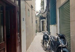 BÁN NHÀ NGỌC TRÌ  QUẬN LONG BIÊN ,35 M GIÁ 2,9 TỶ. NHÀ MỚI VỀ Ở LUÔN