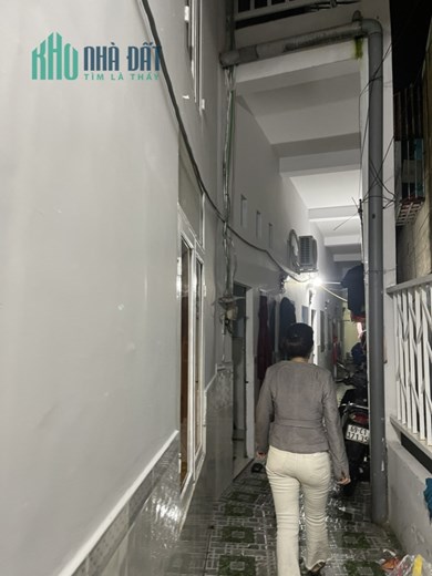 BÁN CHDV LÊ VĂN KHƯƠNG 7P, PHƯỜNG HIỆP THÀNH Q12 ,DT 18TR/tháng, 4x29,giá 5XX tỷ TL