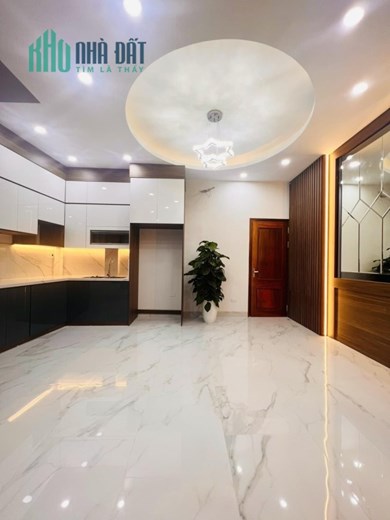 Bán Nhà 4,55 Tỷ, Thuỵ Phương, Từ Liêm, Nhà Mới,View Công Viên Nội Thất Đẹp 40m2,  5 Tầng, Ô Tô Kinh