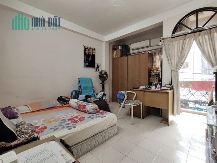 Hẻm 449 Sư Vạn Hạnh, Phường 12, Quận 10, 70m2; 4.1 x 17, Giá nhỉnh 20 Tỷ