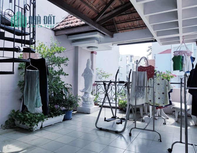 Hẻm 449 Sư Vạn Hạnh, Phường 12, Quận 10, 70m2; 4.1 x 17, Giá nhỉnh 20 Tỷ