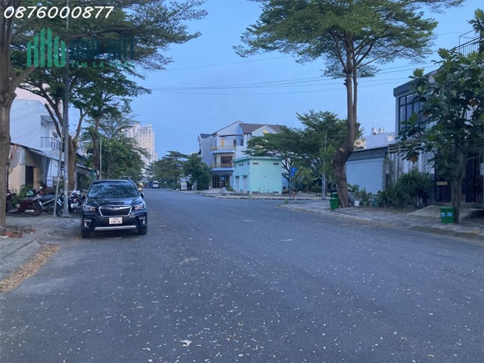 Bán biệt thự KDC Lập Phúc Nhà Bè. Căn góc 2MT, đường 20m, kế công viên đang cho thuê 20 triệu