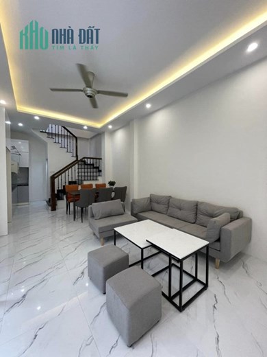Nhà Vạn Phúc-lô góc-oto đỗ cửa-39m2-giá 4,5 tỷ