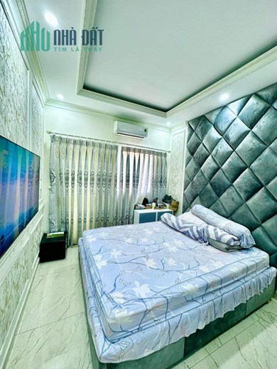 BÁN GẤP GIẢM 1.5 TỶ NHÀ ÂU CƠ QUẬN 11 - NGANG 5 X12M , CÁCH OTO TRÁNH 3 CĂN CHỈ NHỈNH 80TR