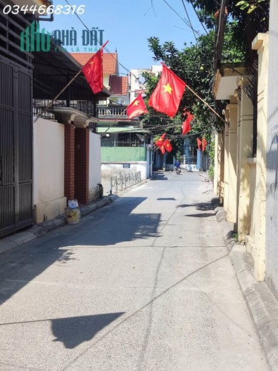 2,9 tỷ - 5 tầng - 37m2 Ngọc Thụy, Long Biên, 5p đi bộ ra công viên tái định cư Ngọc Thụy