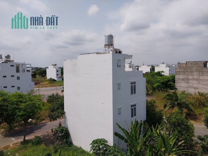 BÁN NHÀ 4 TẦNG DỰ  ÁN THE STAR VILLAGE NHƠN ĐỨC, GIÁ 3TY9