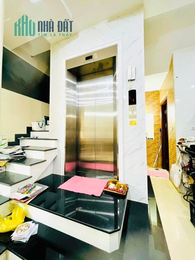 Nhà Ngõ 61 Lạc Trung, 98m2, MT7.7m, 25.5tỷ, thang máy, KD VP0977097287