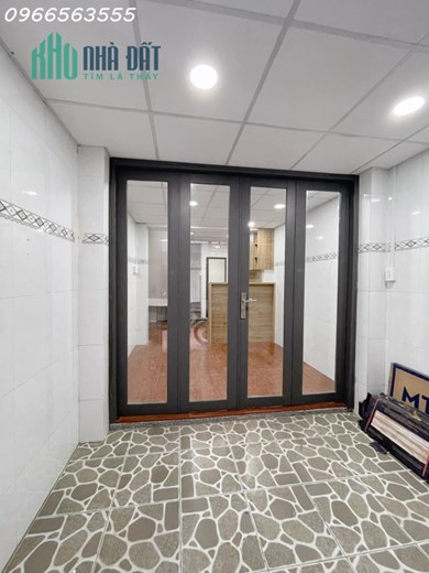 Bán nhà Nguyễn Tất Thành - 3 tầng - không quy hoạch- 25m2 - giá bán 3.3 tỷ tl