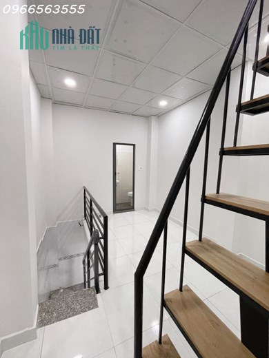 Bán nhà Nguyễn Tất Thành - 3 tầng - không quy hoạch- 25m2 - giá bán 3.3 tỷ tl