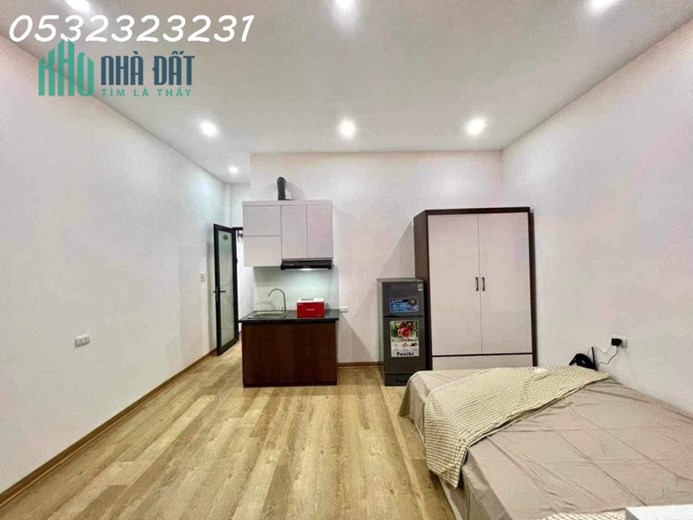 Bán nhà ĐẸP Pháo Đài Láng Đống Đa 52/64, 5 tầng, mặt tiền 4.7m, giá 7.85 tỷ LH : 0352323231
