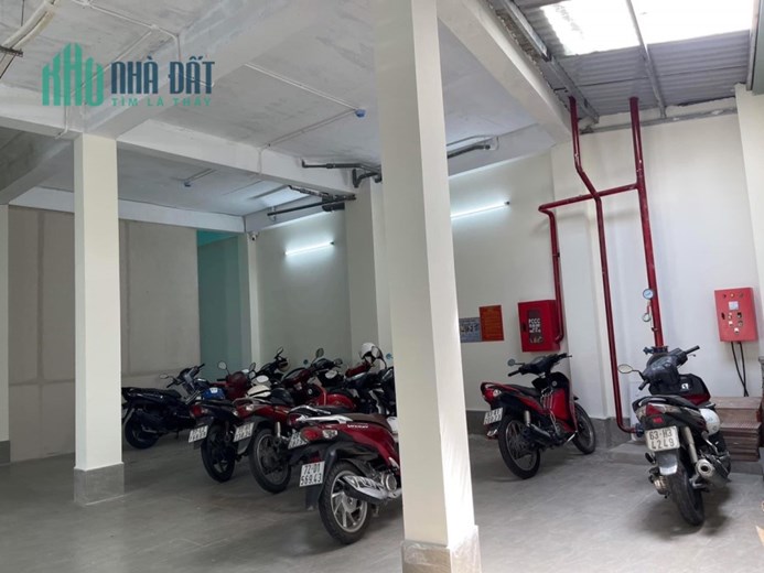 Bán Căn Hộ Dịch Vụ 4 lầu 210 m² , Ngay các trường ĐH, P. Tăng Nhơn Phú A