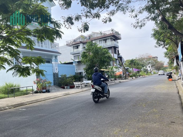Bán đất KDC Lập Phúc nhà bè, đối diện trường mấm non, MT đường 16m, DT 6X20