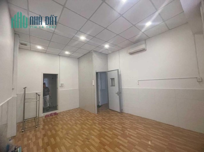 CHO THUÊ NGUYÊN CĂN MẶT TIỀN ĐƯỜNG KÊNH TÂN HOÁ 8X15M