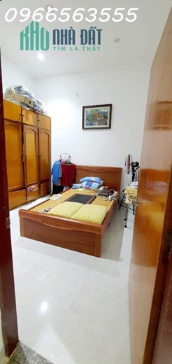 Kèo thơm - Quận 4 - 42m2- 2 tầng - hẻm 4m - giá 4 tỷ tl