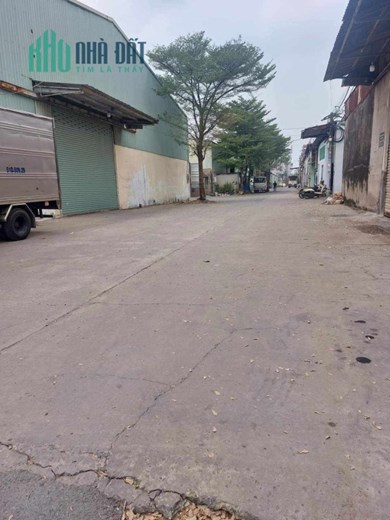 NHÀ MẶT TIỀN KINH DOANH - XE TẢI VI VU - NGANG TO 6.6M - VỊ TRÍ ĐẸP - KHÔNG QUI HOẠCH - KHÔNG LỘ