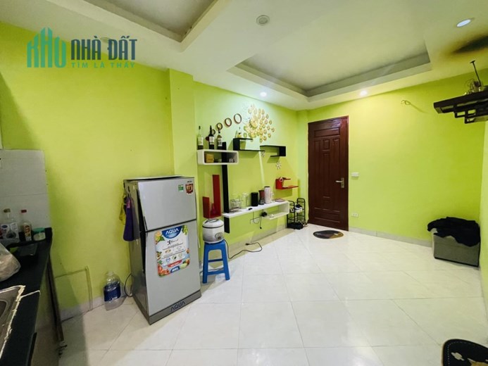 Bán Chung Cư 211 Khương Trung 50m2, 2 Ngủ, 2WC, Full Nội Thất giá 860 triệu