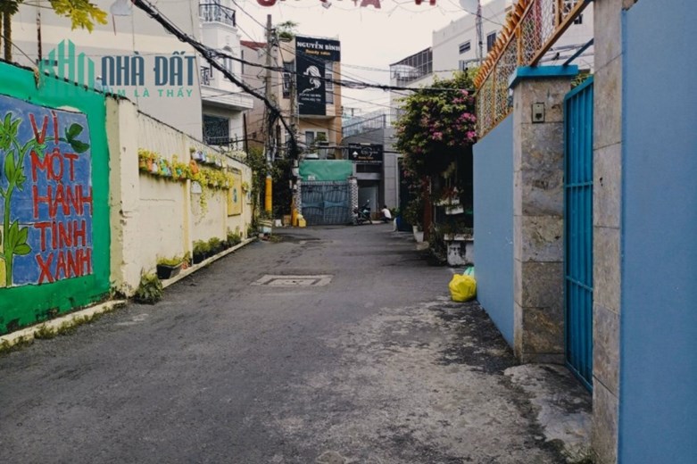 Hẻm ôtô thông chợ Lê Văn Qưới Bình Tân 2 tầng 4PN 3 tỷ >