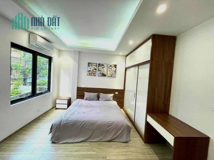 Bán trong ngày, nhà cực đẹp lô góc 52m Thanh Xuân, gara ôtô, giảm mạnh