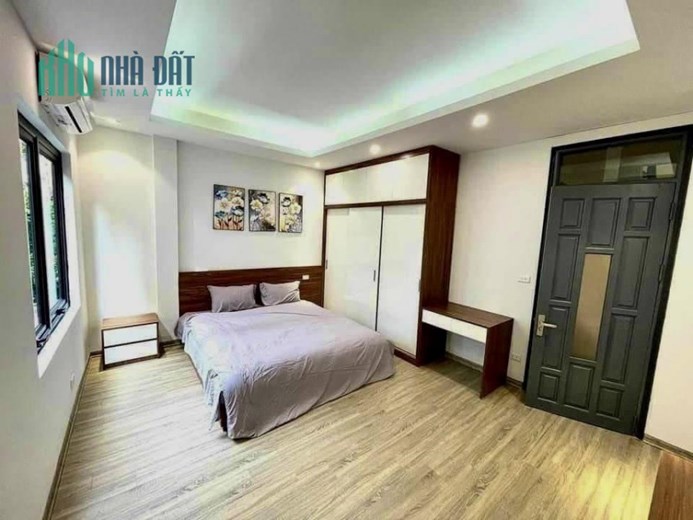 Bán trong ngày, nhà cực đẹp lô góc 52m Thanh Xuân, gara ôtô, giảm mạnh