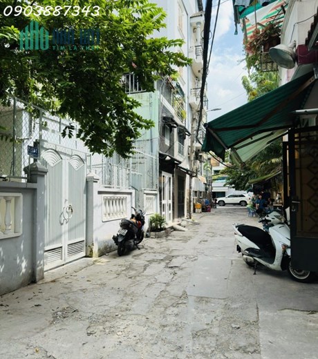 Bán Nhà Phan Văn Trị  - Sát HXH - P12 - Quận Bình Thạnh - 75m2 - Nhỉnh 4Tỷ .