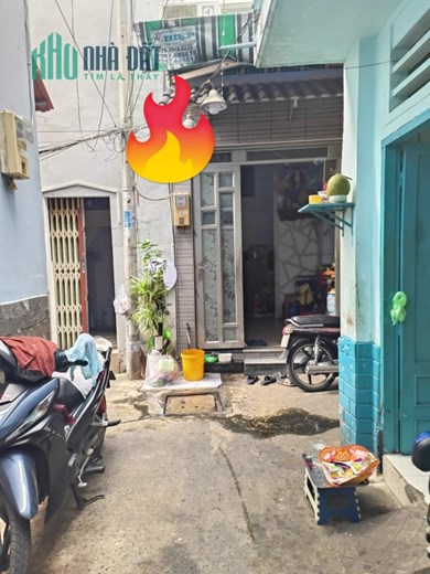 Nhà đẹp Ngang 2.8 nở hậu 3x 7.5m,3 tấm,Đoàn Văn Bơ Q4 có 2 tỷ